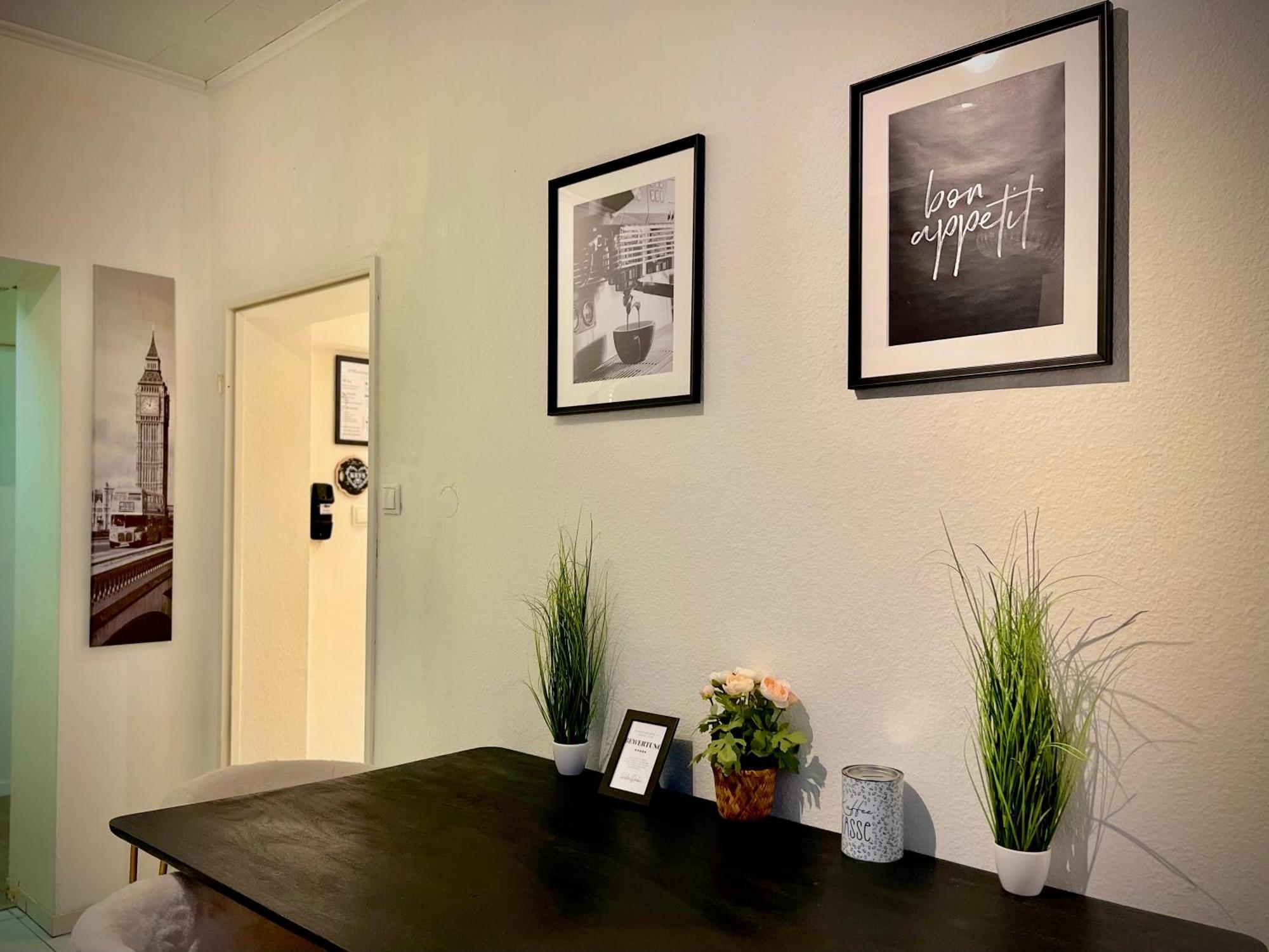 G&G Luxury Apartment Am Stadtpark ベンドルフ エクステリア 写真